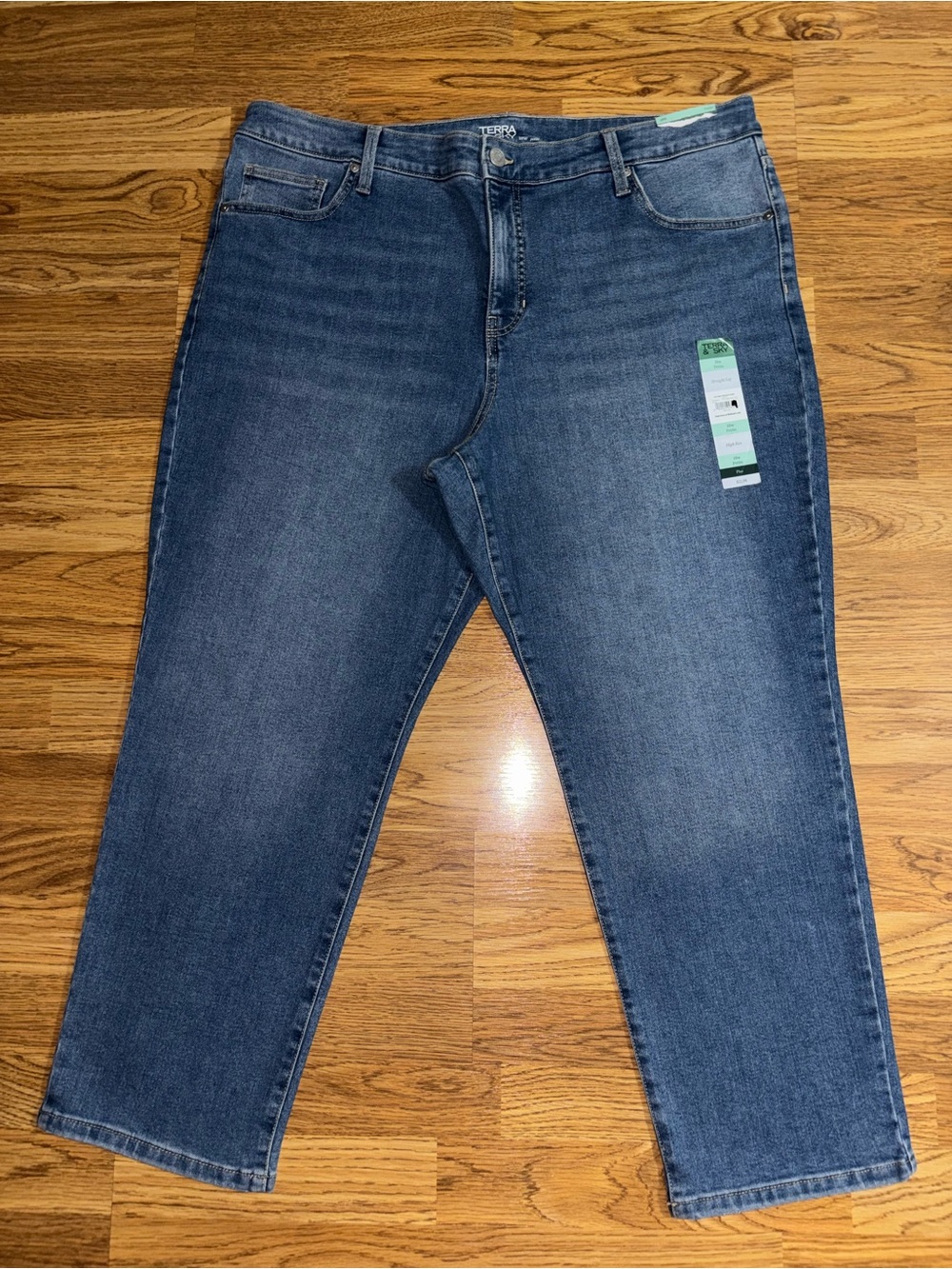 Terra & Sky Straight Leg Jeans Women's Plus Size 18 Petite Length 28 Light Wash